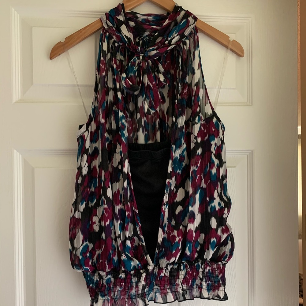 Halter Top - Picture 4 of 8